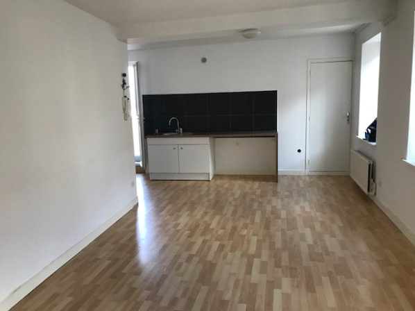 PANISSIERES, APPARTEMENT T2