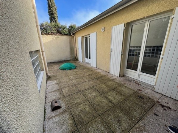 FEURS, APPARTEMENT T4