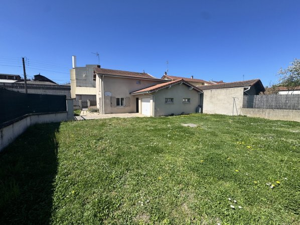 FEURS- Maison T4 DE 116.38m²