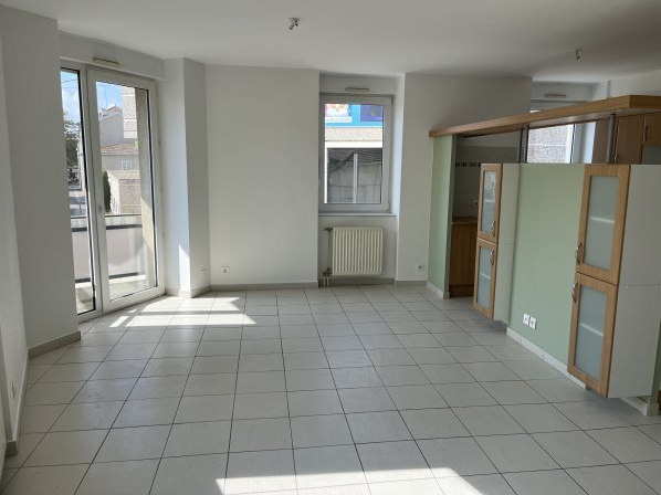 FEURS- Appartement T3 67m²